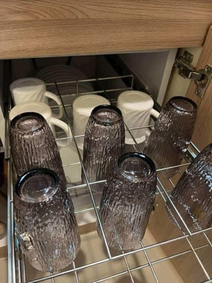 🏢 2BR w/ BALCONY CONDO UNIT FOR RENT - photo 4