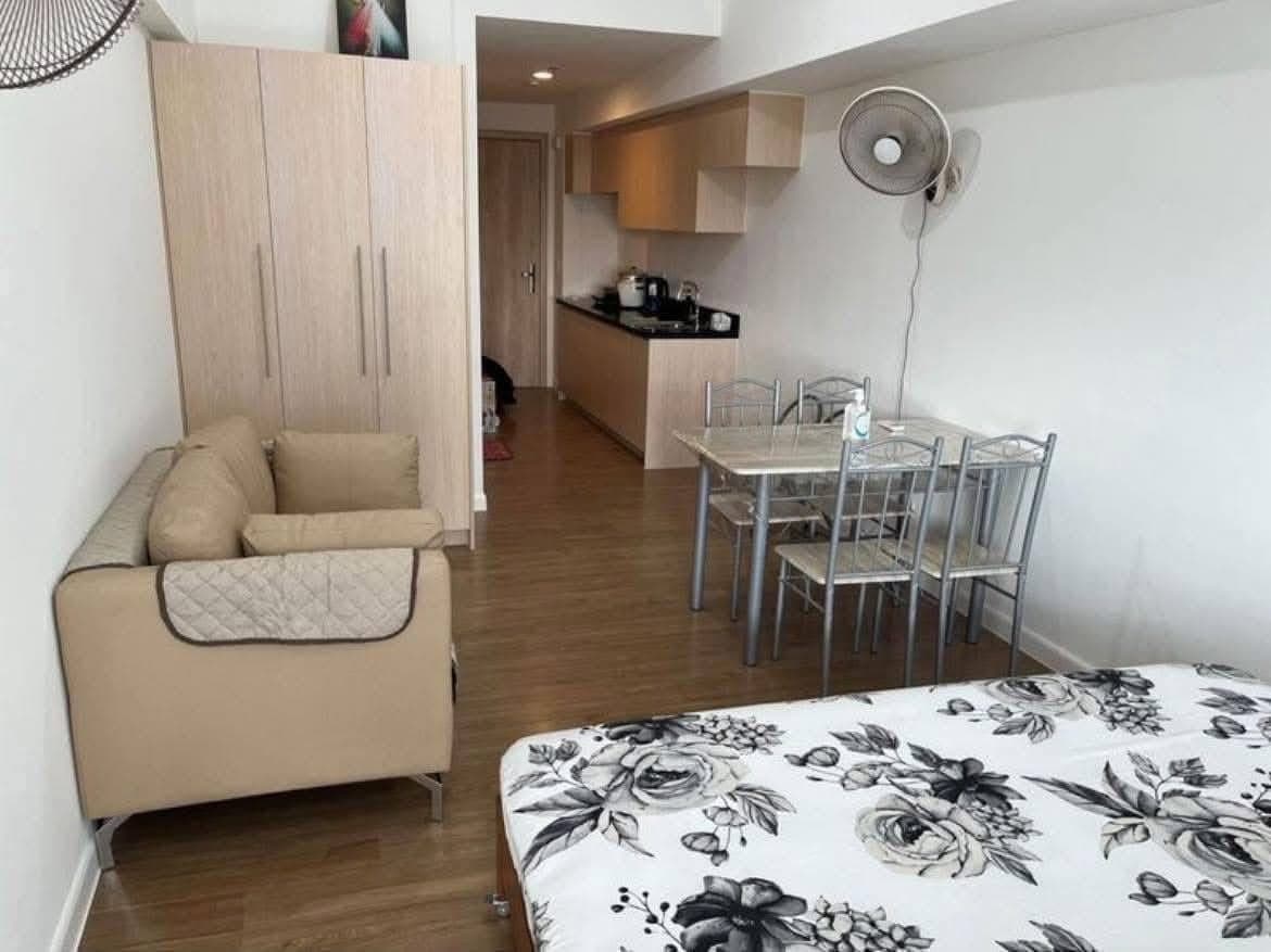 Direct Listing ‼️ - photo 2