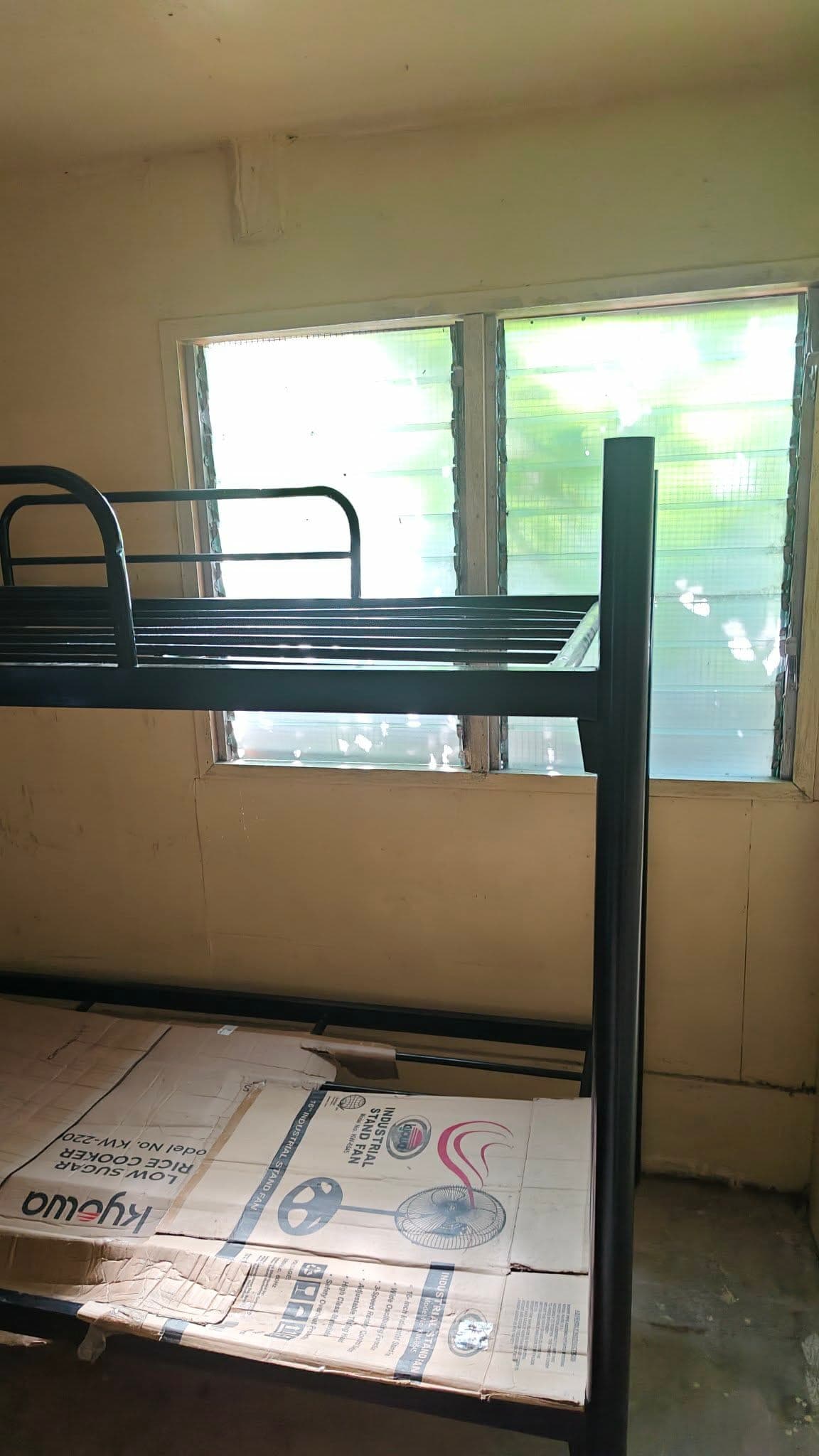 (PTPA) Bed Spacer for rent Gem village Ma-a with own lone meter, and spaceous common dinning area, p... - photo 1