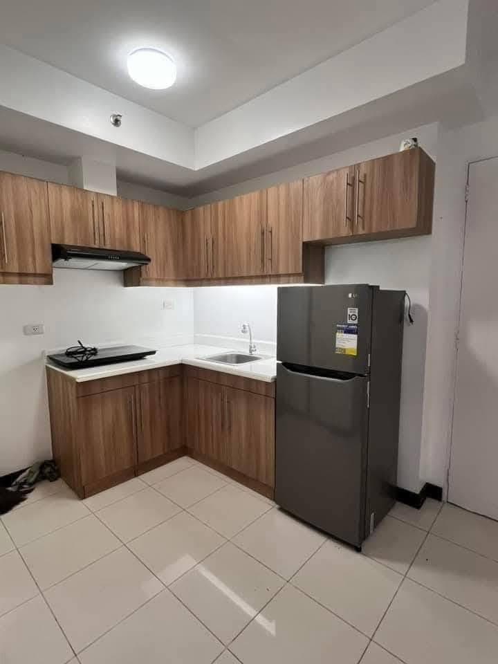 FOR RENT: ₱23,000/month. | Inclusive association dues - photo 1