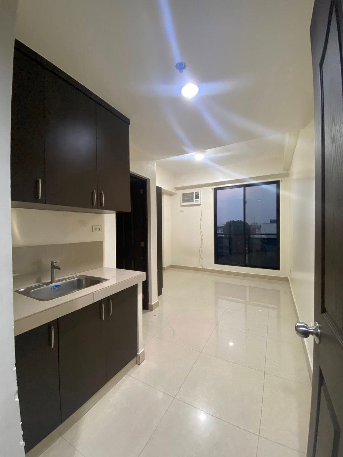 🏢 FOR RENT – AVAILABLE UNITS IN MANDALUYONG CITY - photo 12