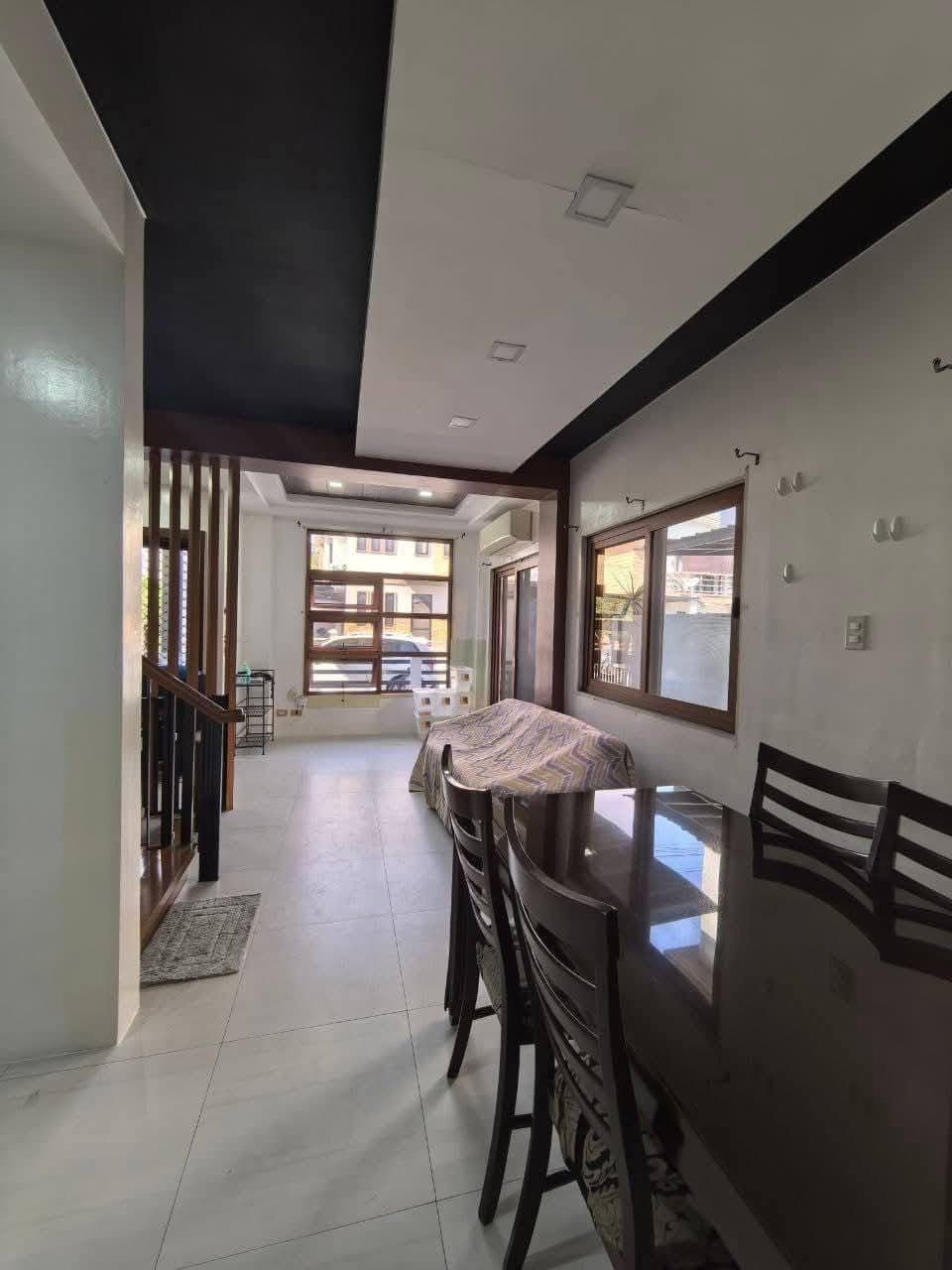 HOUSE FOR RENT - photo 1