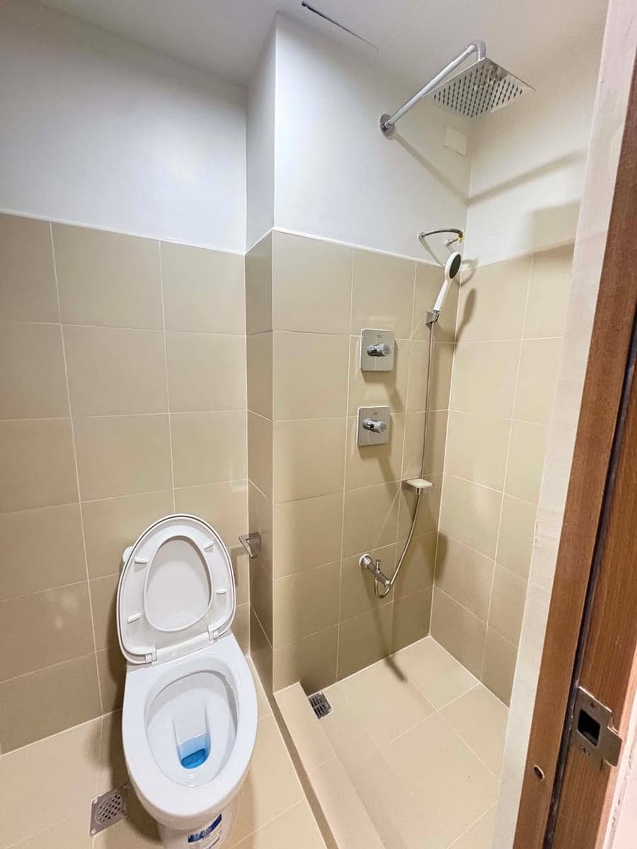 ✨ Condo Sharing✨ - photo 5