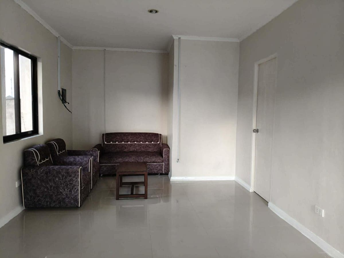 🏡HOUSE FOR RENT - photo 2