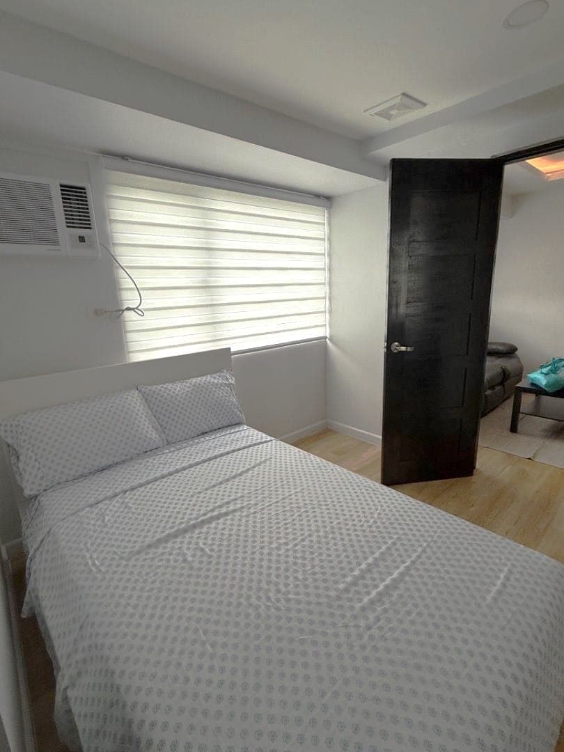 Fully Furnished 2 Bedroom Condo Unit For Rent - 6th Floor Tower 1 Avida Towers Sola - photo 9