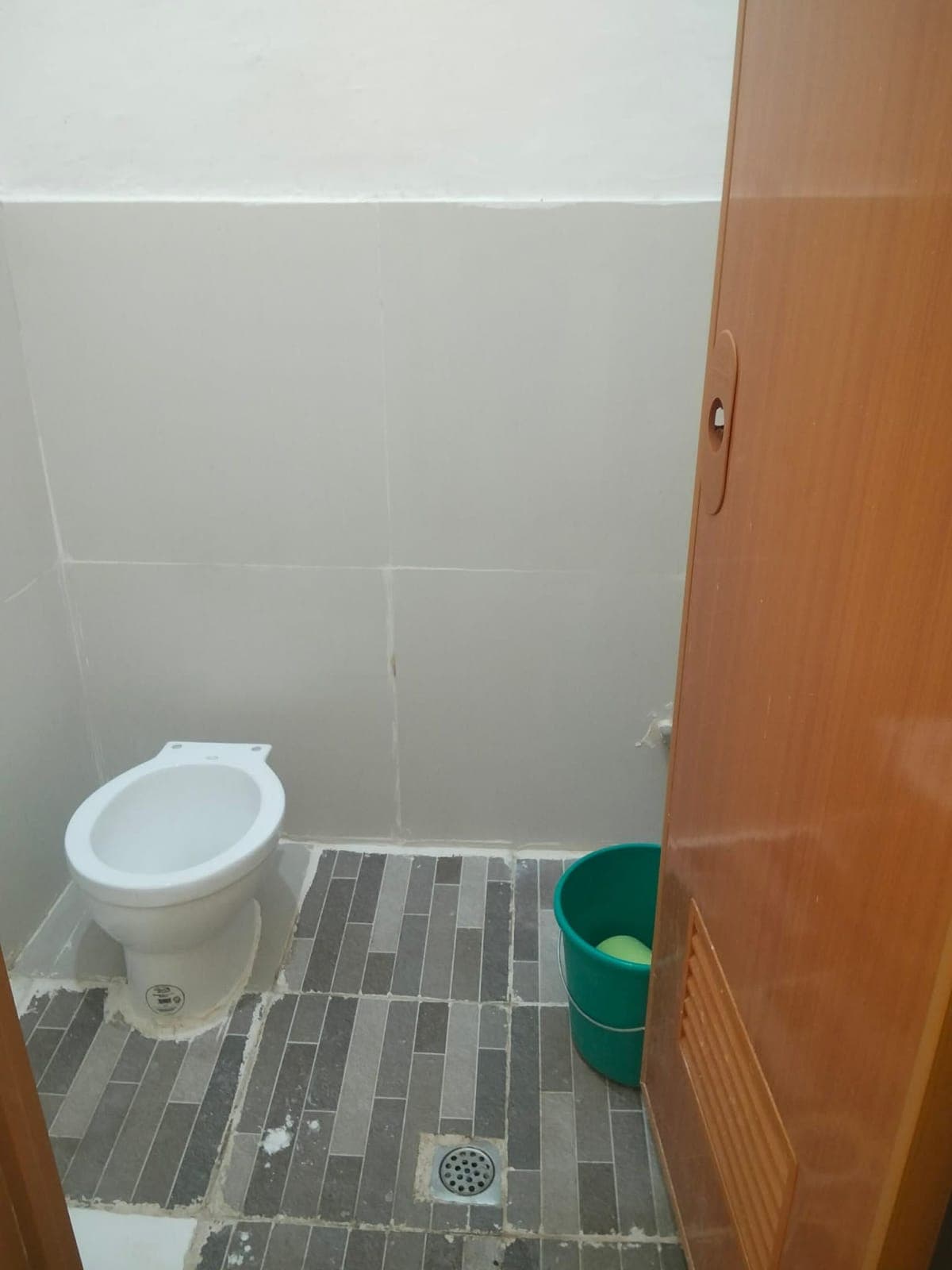 Available for Rent - photo 8