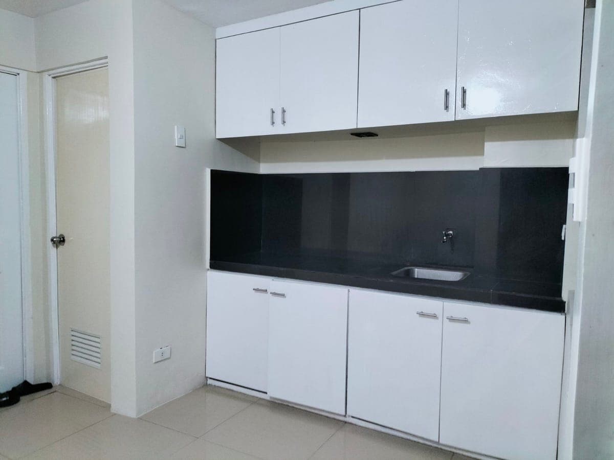 1 BEDROOM UNIT - photo 8