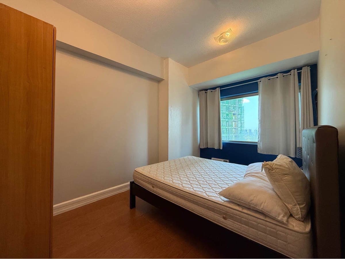 3BR for Lease in Forbeswood Parklane - photo 3