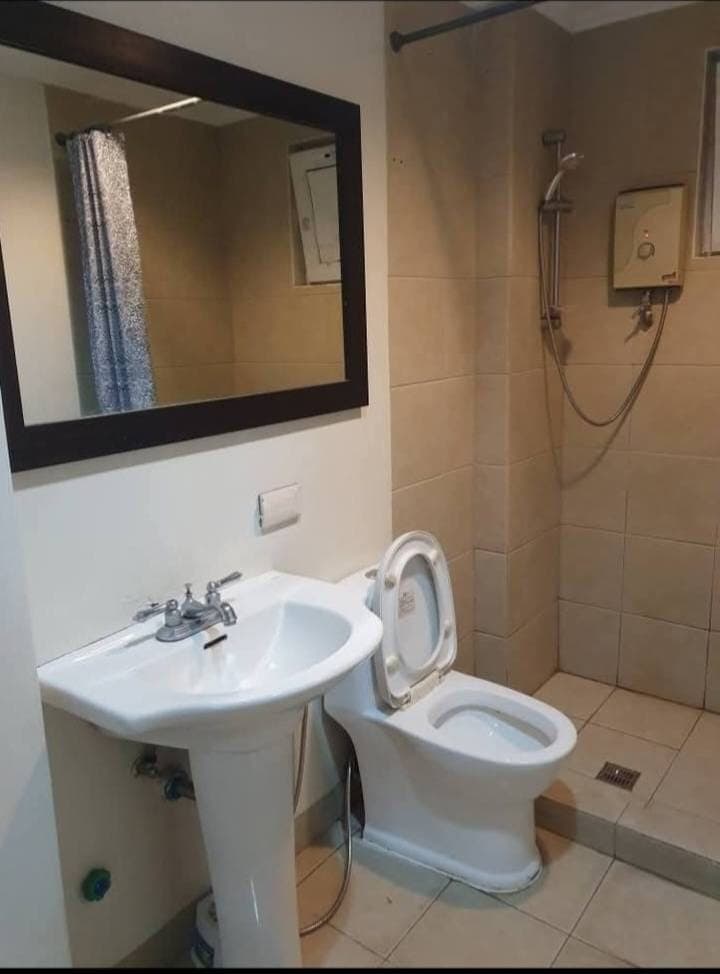 Poolside Studio Condo for Rent – Near BGC, Makati BD, Airport - photo 4
