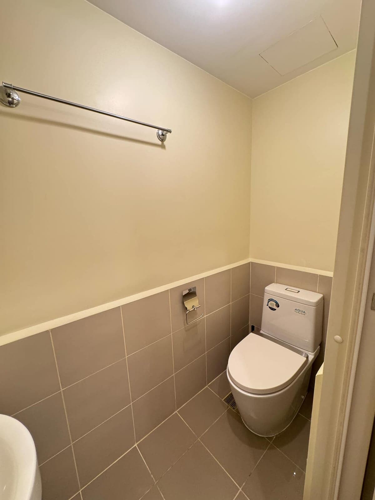 FOR RENT - 2 BR with parking at One Antonio - photo 2