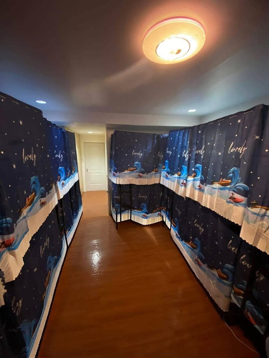 🛏️MALE & FEMALE BEDSPACE 🛏️ - photo 1