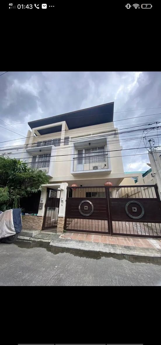 3STORY HOUSE FOR RENT - photo 2