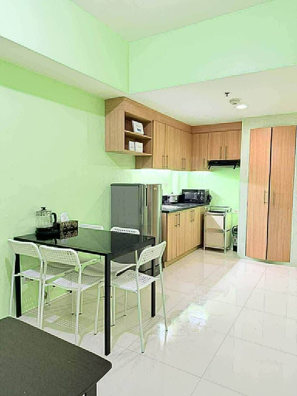 𝐅𝐎𝐑 𝐑𝐄𝐍𝐓 One Bedroom with Balcony Condo in SALCEDO SQUARE - photo 22