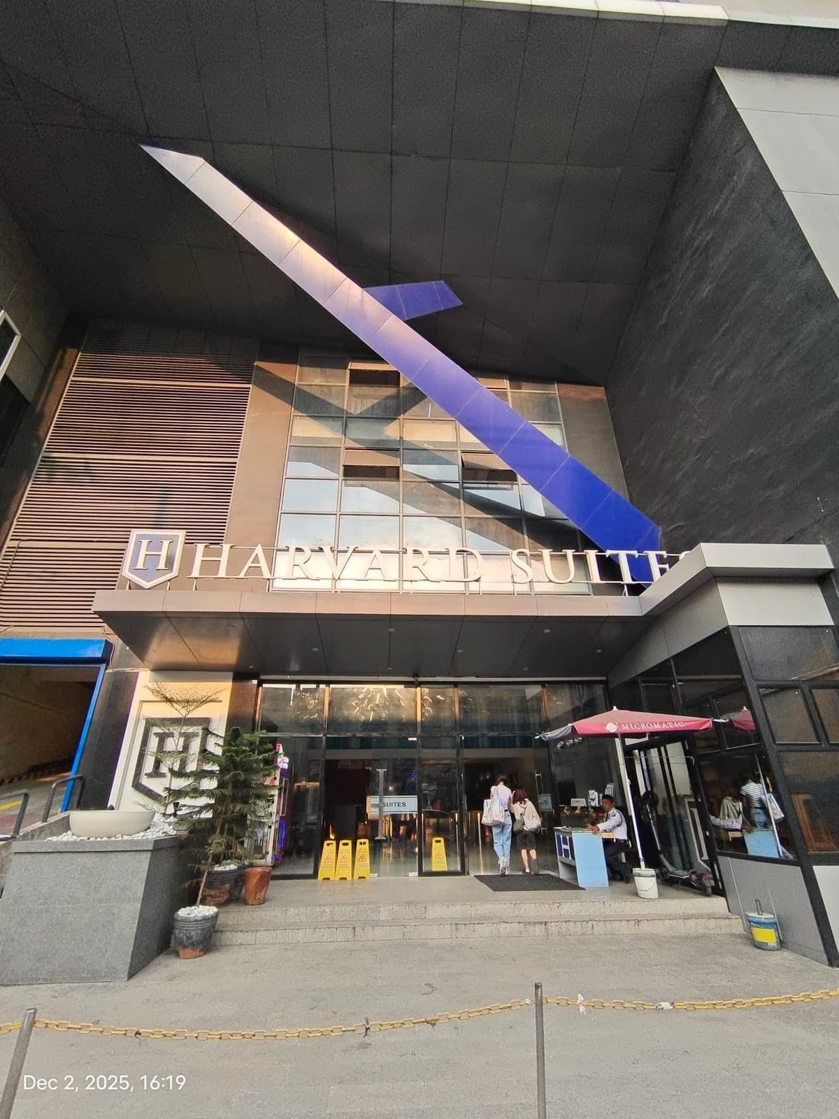 ‼️ ₱5,000/mo | HARVARD SUITES Condominium ‼️  ✨ DIRECT TO OWNER | 1 MIN WALK TO LRT-1 QUIRINO ✨ TAFT Ave ‼️ - photo 6