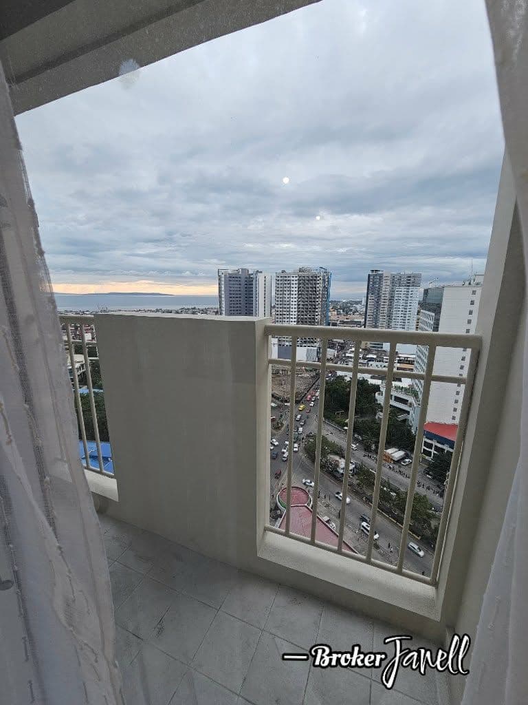 BRAND-NEW (NEVER BEEN OCCUPIED) Fully Furnished Studio Unit for Rent – Vivaldi Residences Davao - photo 6