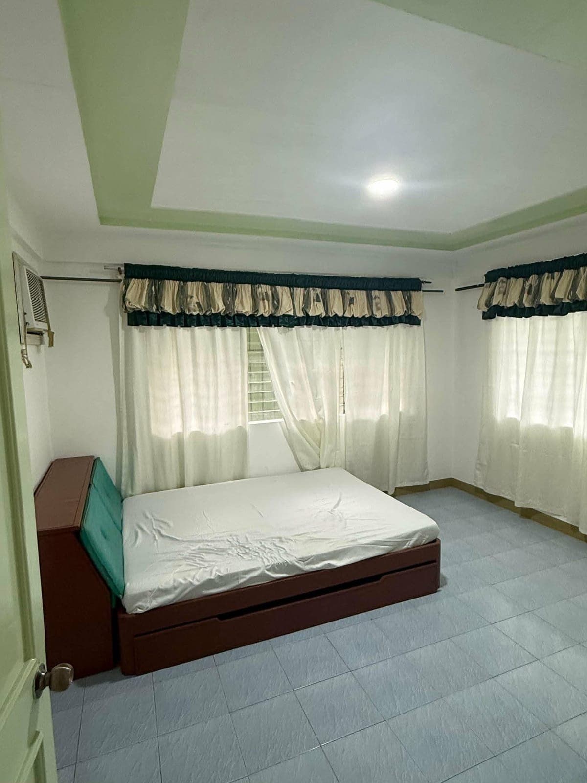💥FOR RENT- ₱65K - photo 1