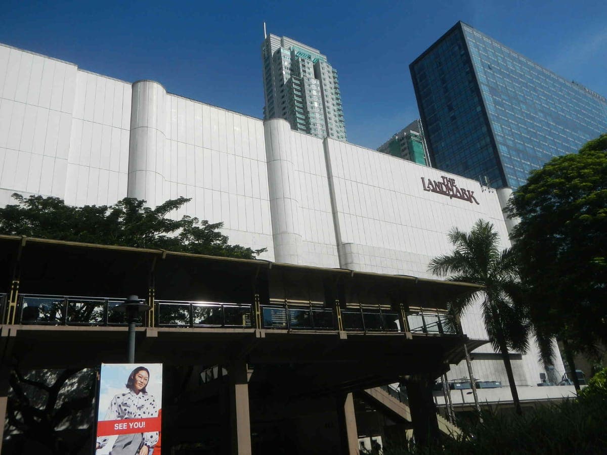 🏙️ **Effortless City Living in Makati** - photo 3