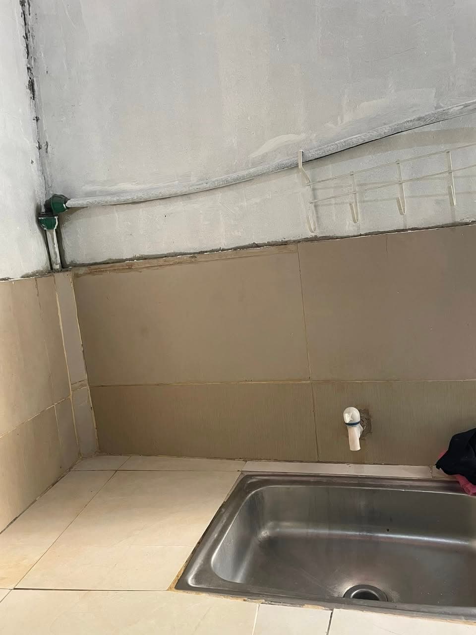 Room for Rent - photo 4