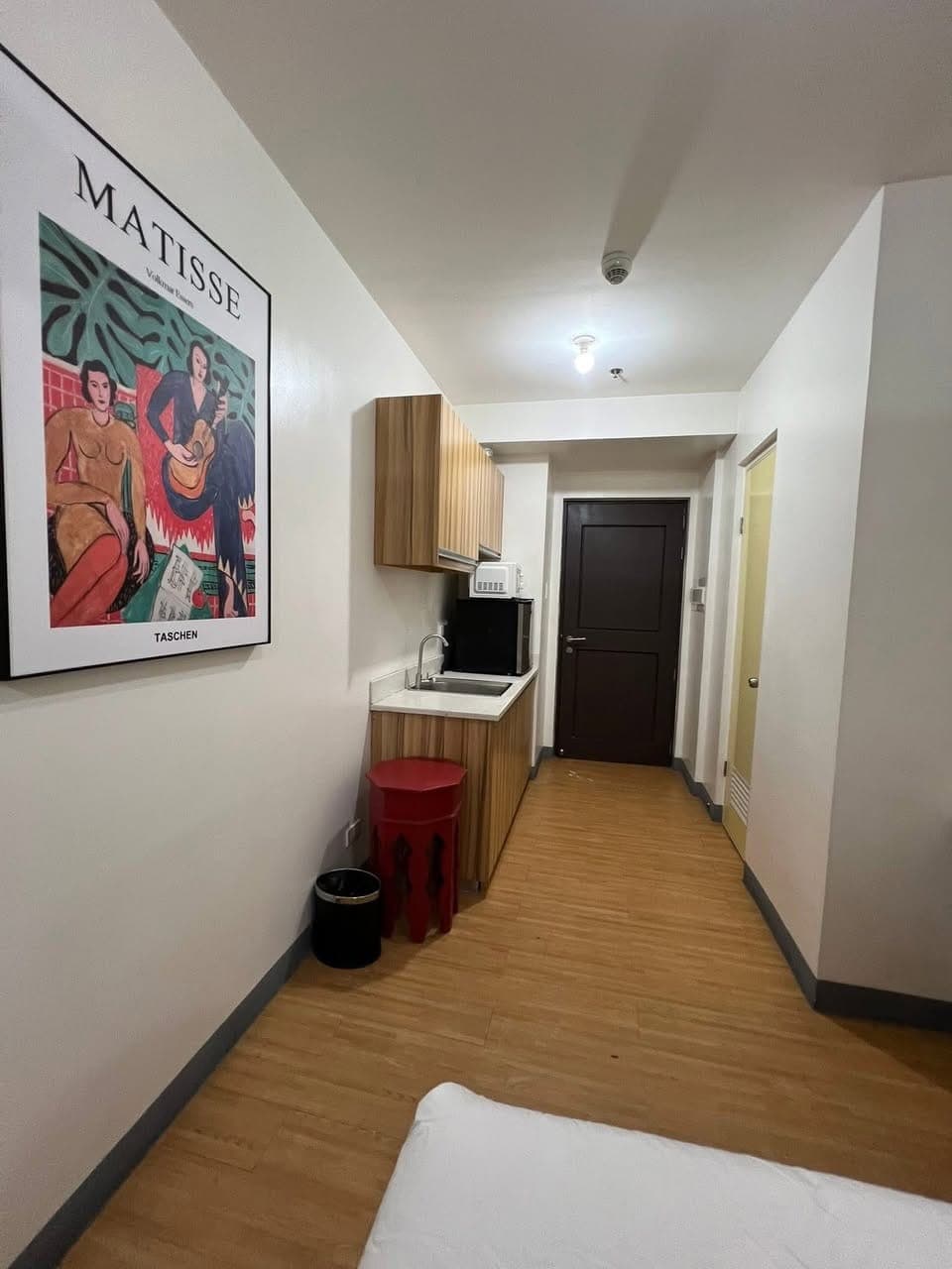 🔥HOT DEAL at I-Suites Hotel – Malate, Manila! - photo 4