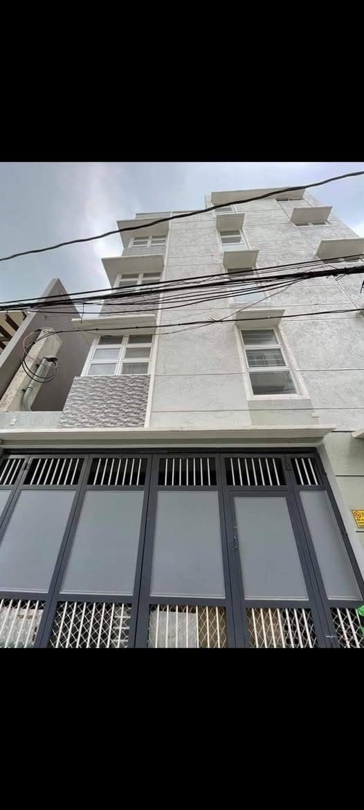 🚫FOR FEMALE TENANTS ONLY - photo 1