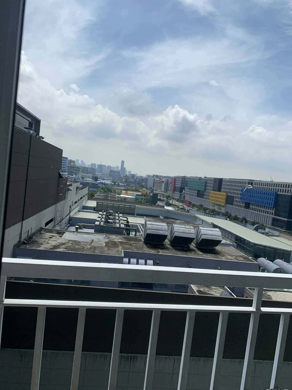 CONDO SHARING NEAR MOA - photo 1