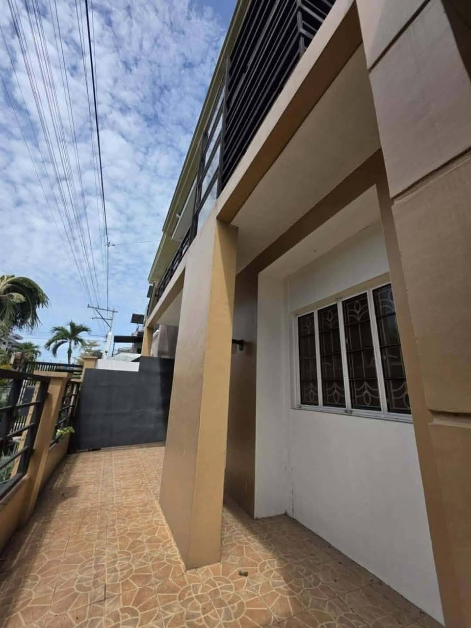 2BR HOUSE FOR RENT‼️ - photo 1