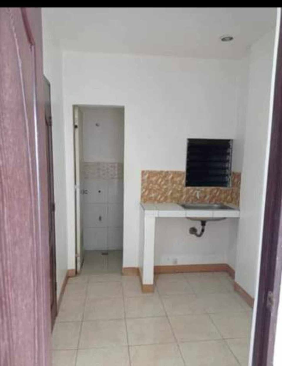 1-BEDROOM APARTMENT FOR RENT - photo 2