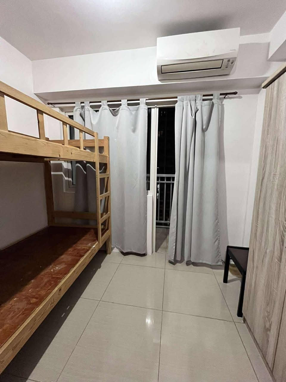 BED-SPACE (Shore Residences, Walking Distance to MOA) - photo 4