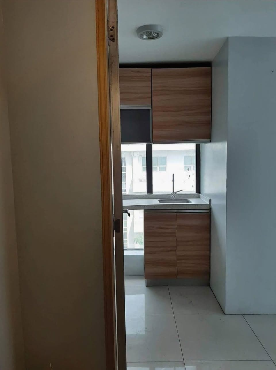 🏢 CONDO FOR RENT NEAR UST - photo 2