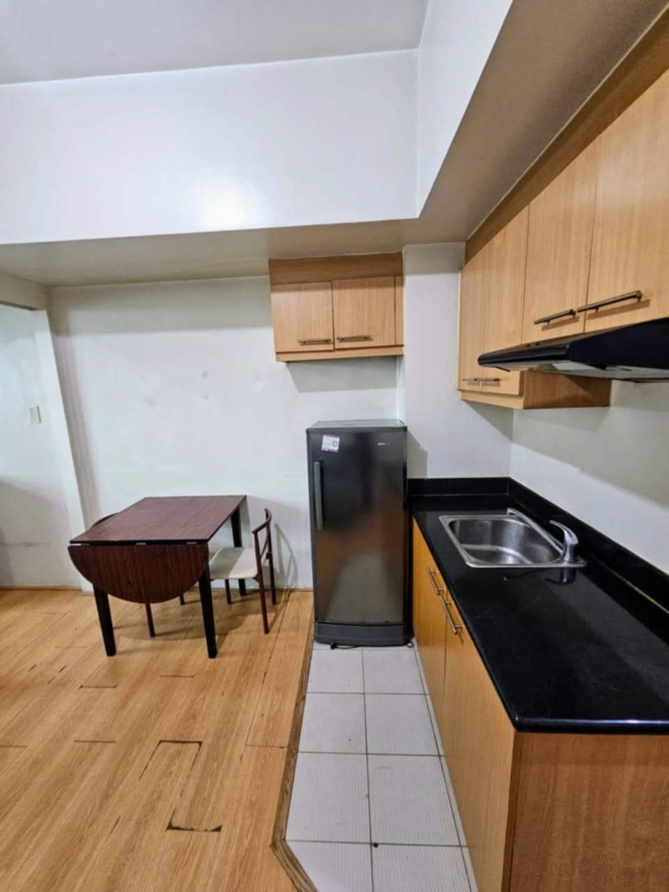 🚨 RUSH RENT 🚨🏘️ 1 Bedroom    —Makati  city - photo 2