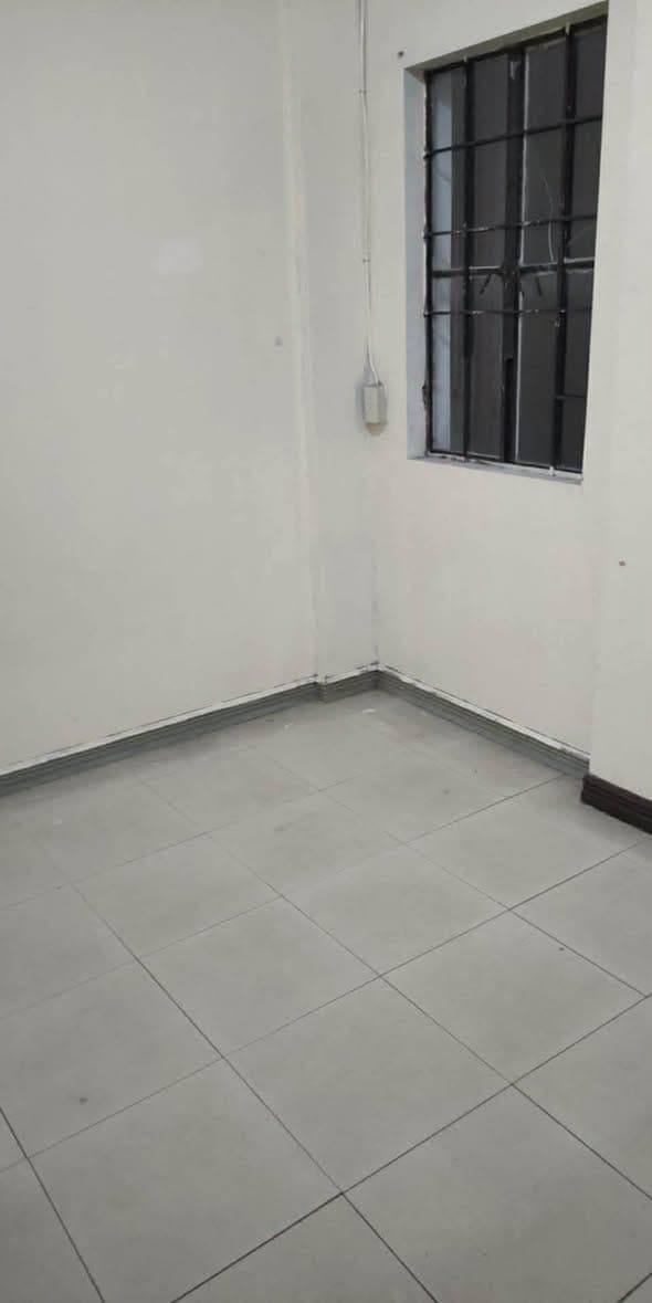 Room for Rent - photo 2