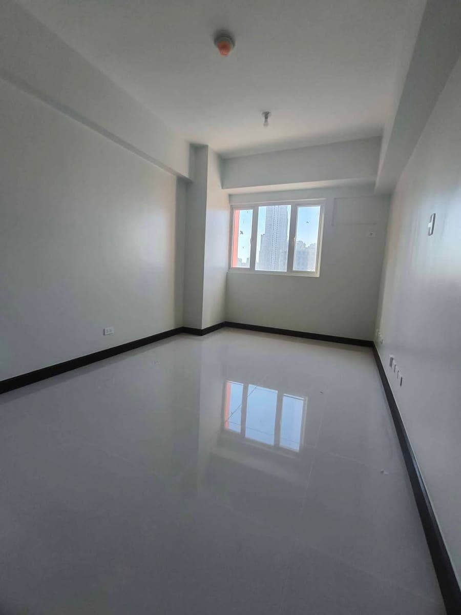 For rent condominium in Pasay studio type - photo 1