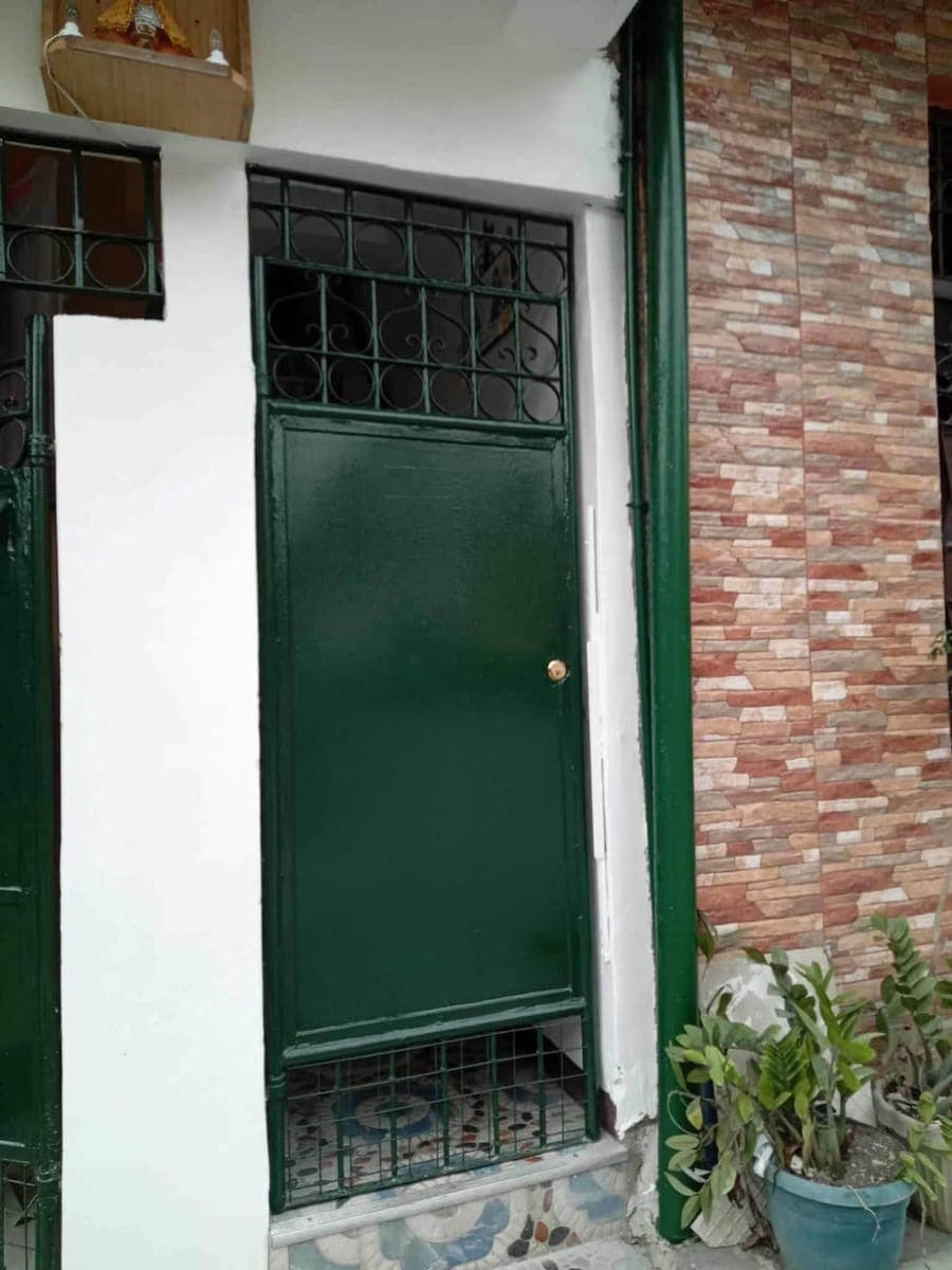 Available Room for rent! - photo 1