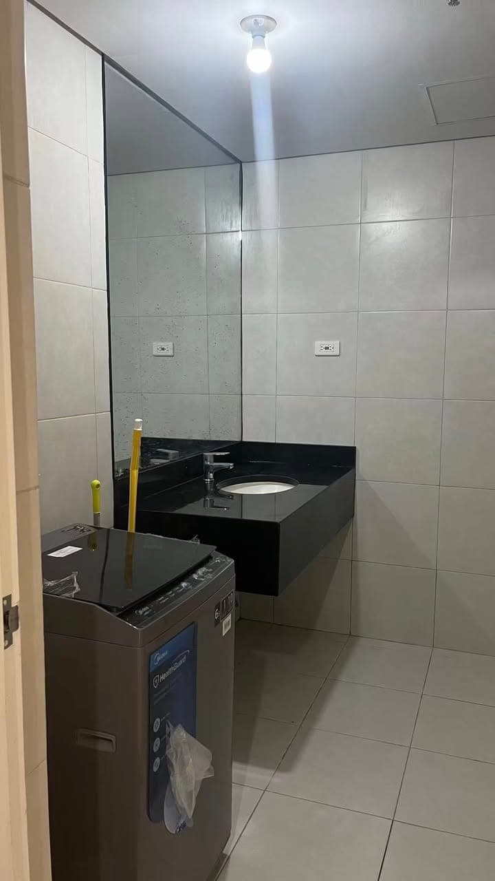 Brand new 2 bedrooms with balcony - photo 3