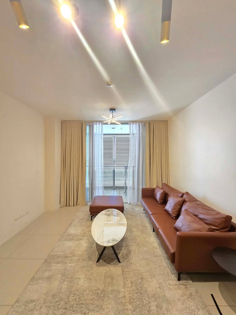 📣 1 Bedroom with Parking❗️ - photo 2