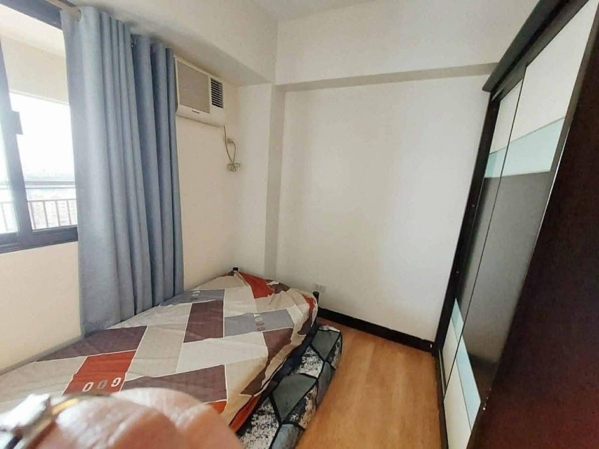 𝐅𝐎𝐑 𝐑𝐄𝐍𝐓 Two Bedrooms Condo at ROYAL PALM RESIDENCES - photo 3