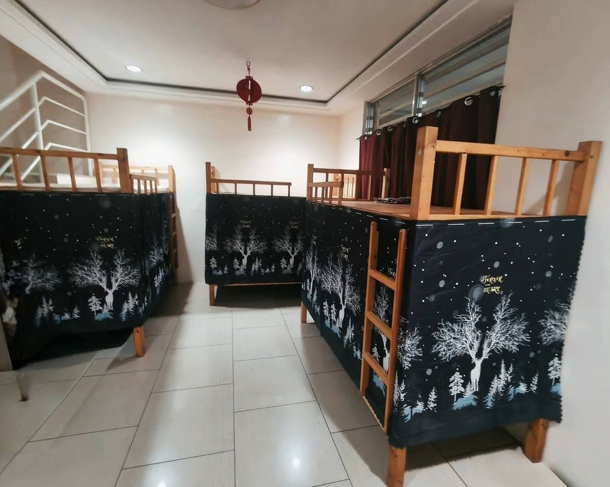 🛏️MALE & FEMALE BEDSPACE 🛏️ - photo 2