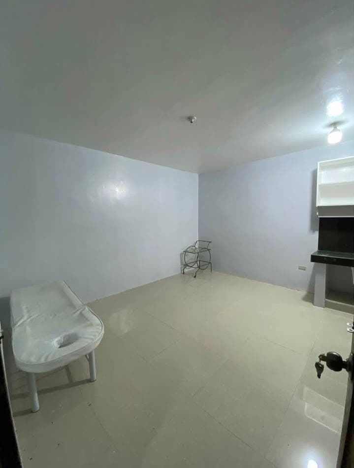 1 BEDROOM UNIT FOR RENT - photo 4
