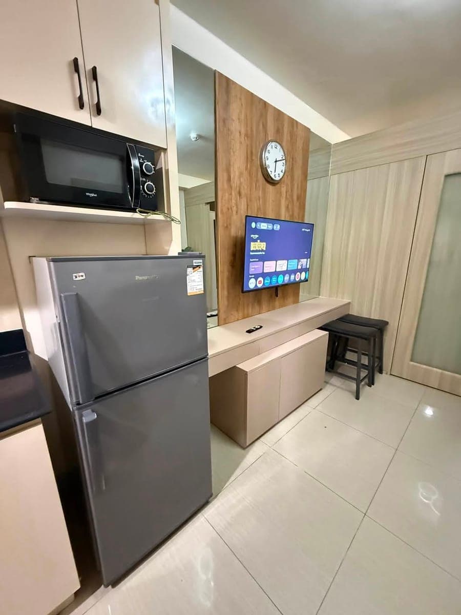 SHORE RESIDENCES FOR RENT-READY TO MOVE IN - photo 3