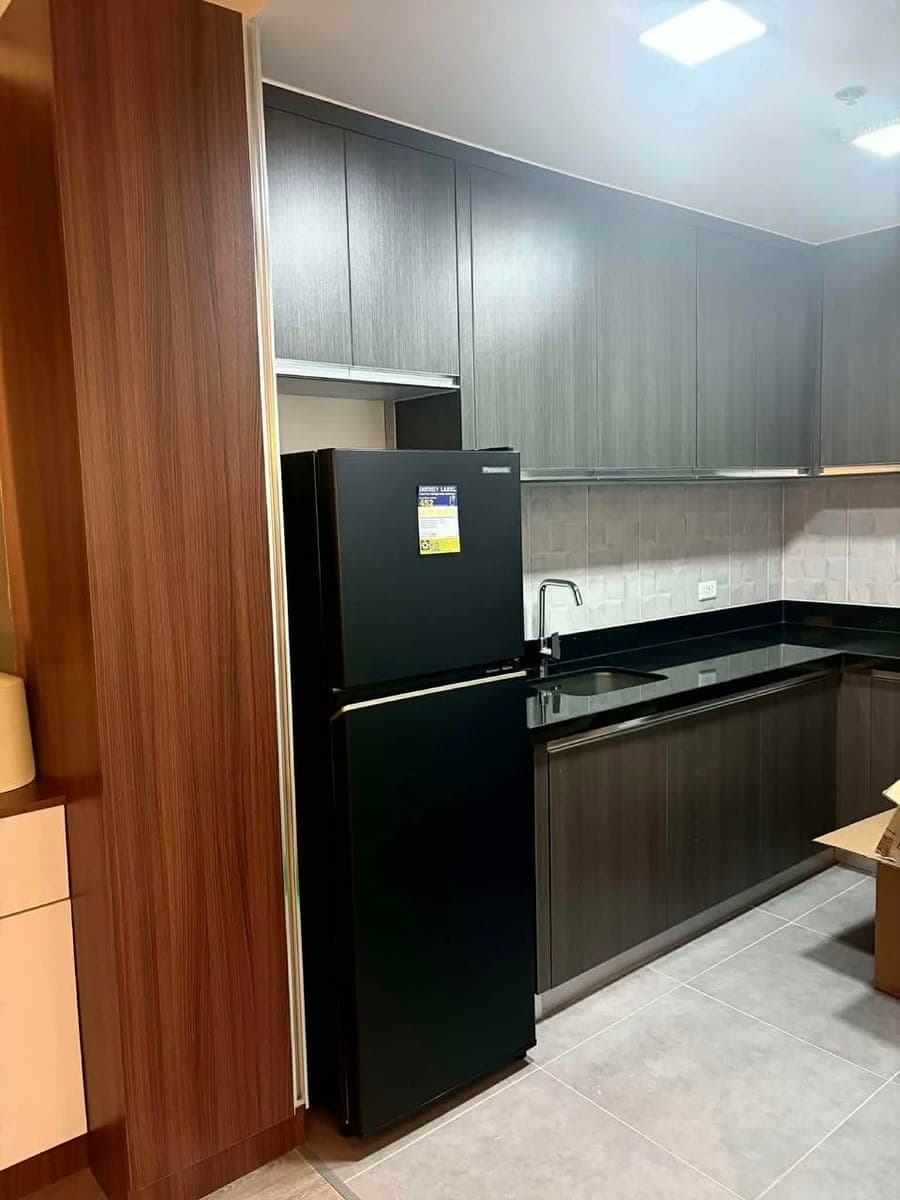 FOR LEASE CONNOR RESIDENCES - photo 4