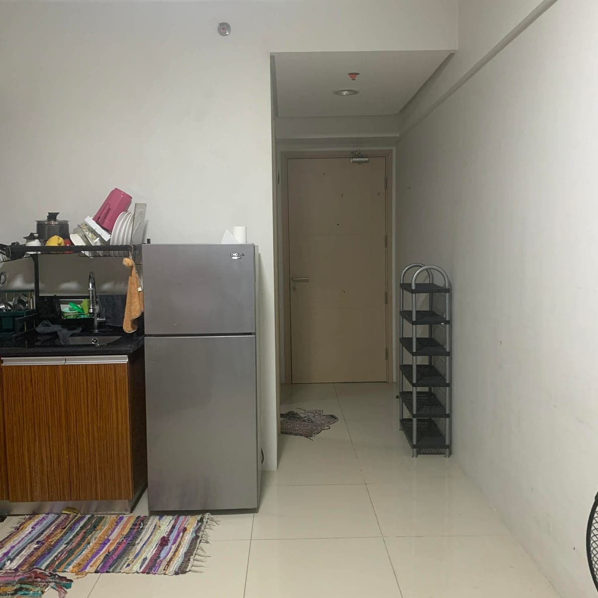 FULLY FURNISHED CONDO (STUDIO TYPE) FOR RENT - photo 4