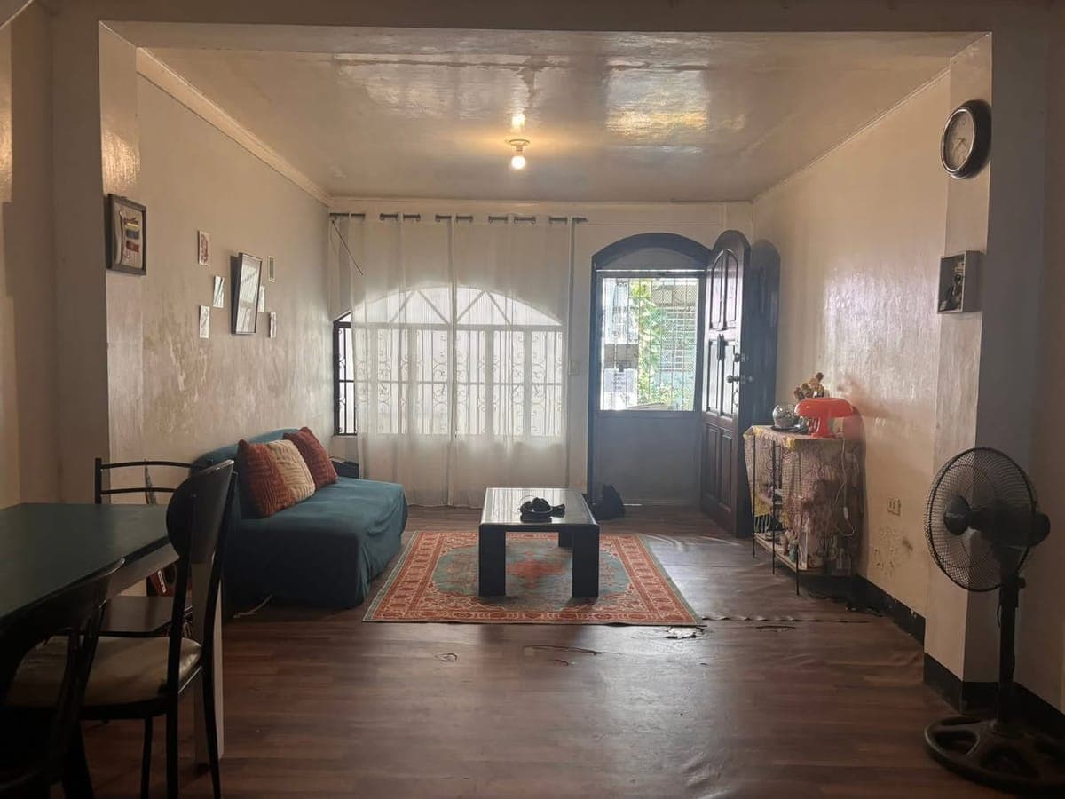 Room for rent (ladies only) - photo 2