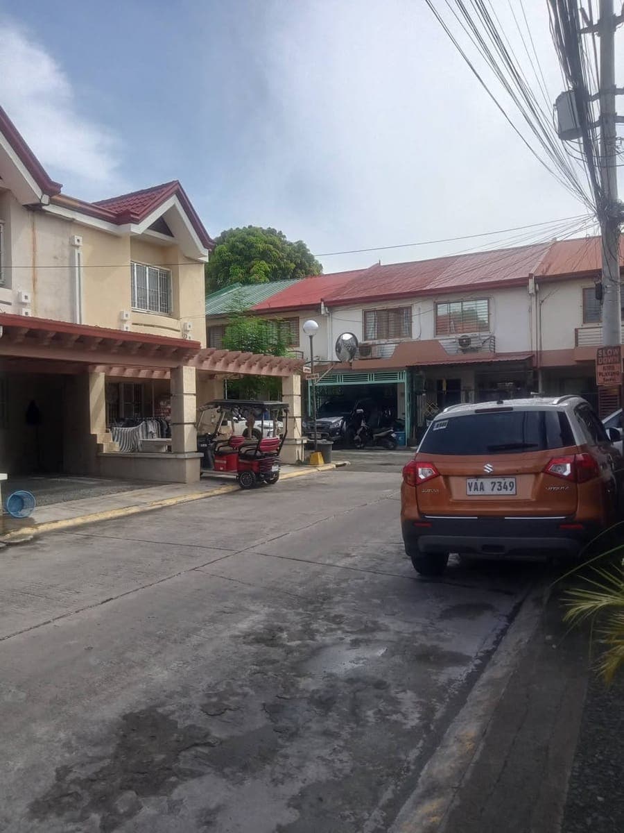 Hi mam mag available n po ung Malaki room po Hindi ka lugi o talo kasya kahit 5 Tao pang family po m... - photo 1