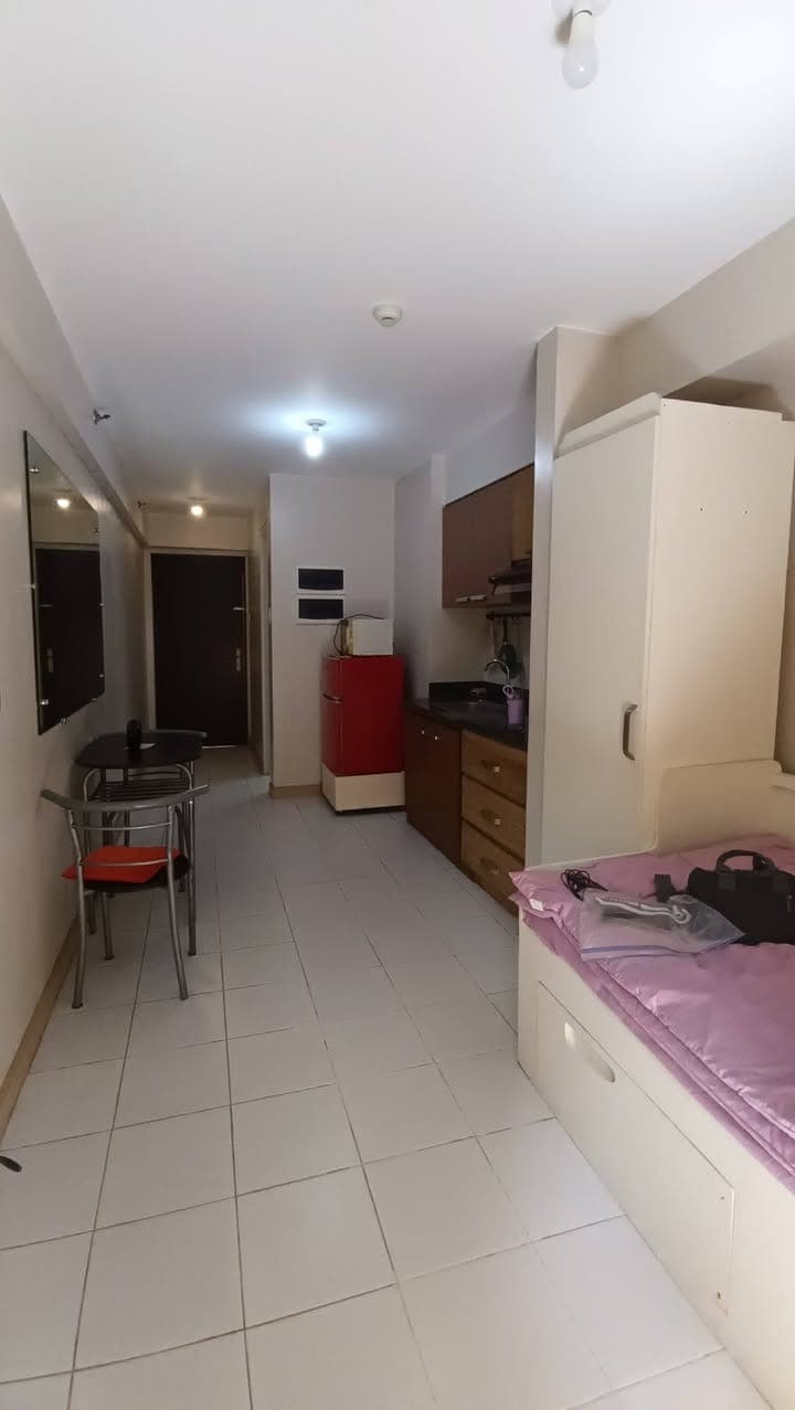 ‼️STUDIO UNIT WITH BALCONY FOR RENT 😱 - photo 4