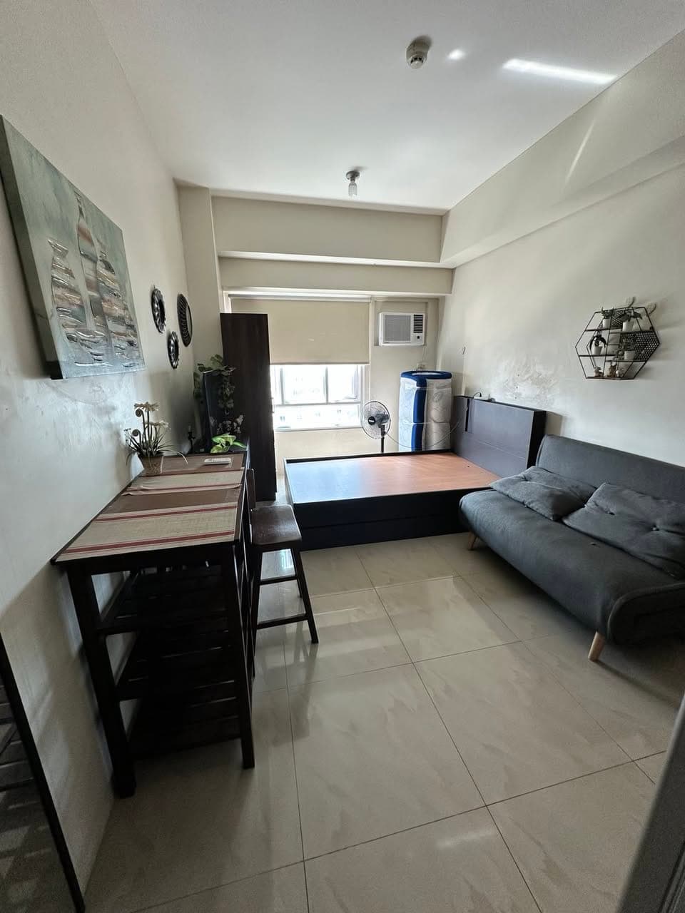 **FOR RENT - The Beacon Makati** - photo 1