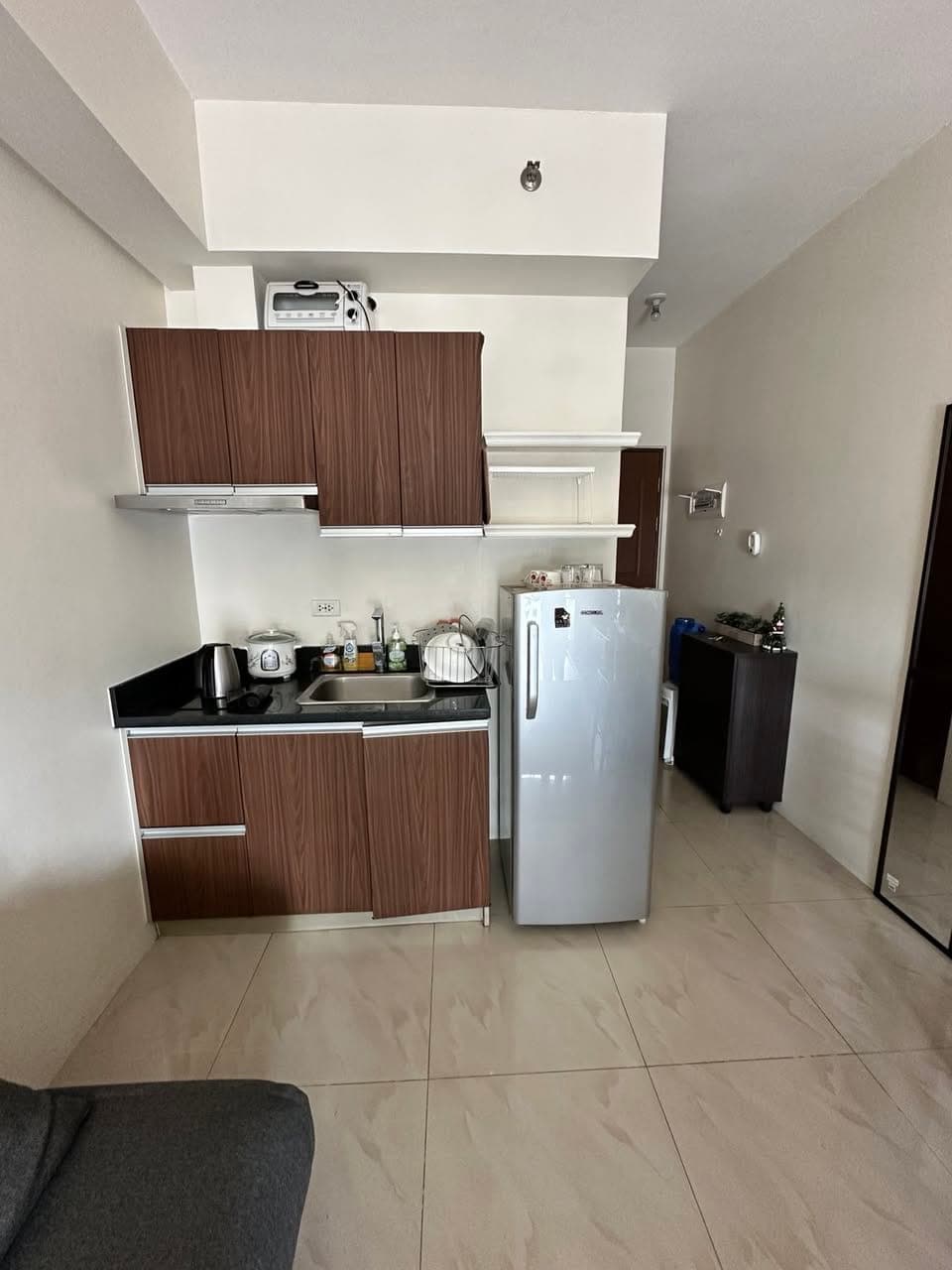 **FOR RENT - The Beacon Makati** - photo 4