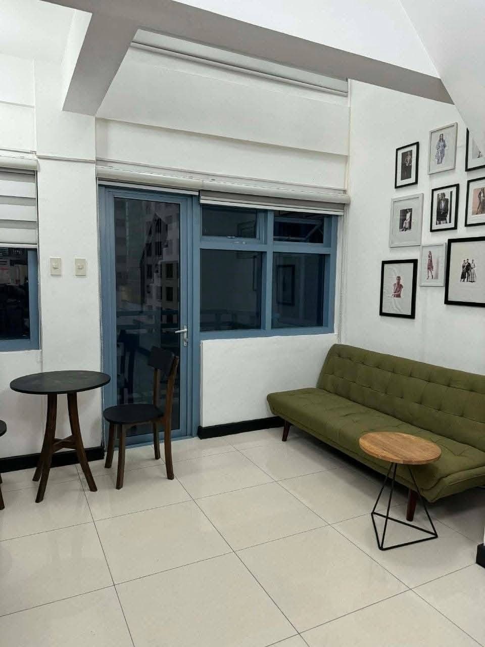 𝐅𝐎𝐑 𝐑𝐄𝐍𝐓 One Bedroom w/ Balcony Loft Type Unit in ETON PARKVIEW GREENBELT - photo 3