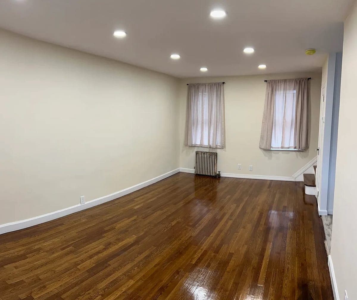 I am a private landlord i have 1-5 bedrooms  Apartments and Houses to rent in a quiet and conducive... - photo 3