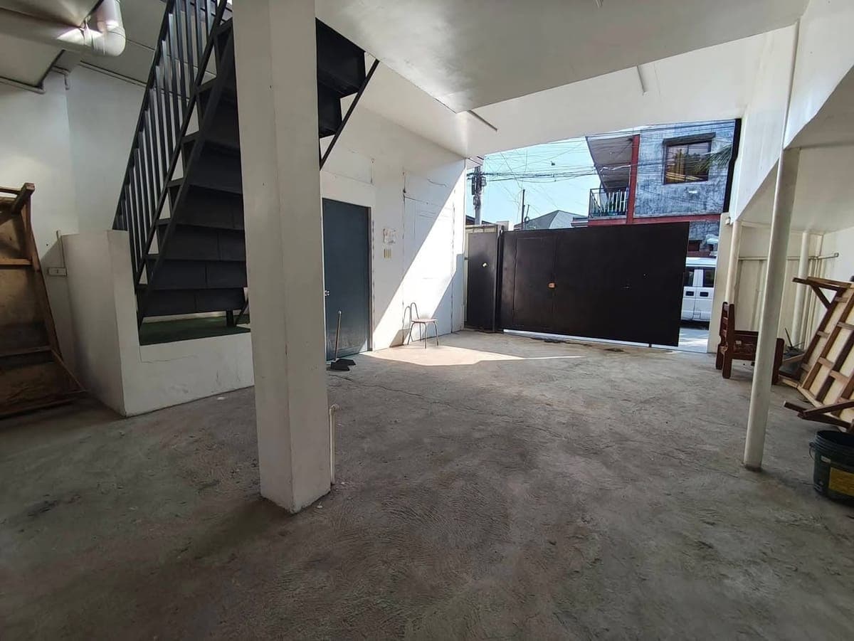 🍁5-Bedroom House For Rent 🍁 - photo 4