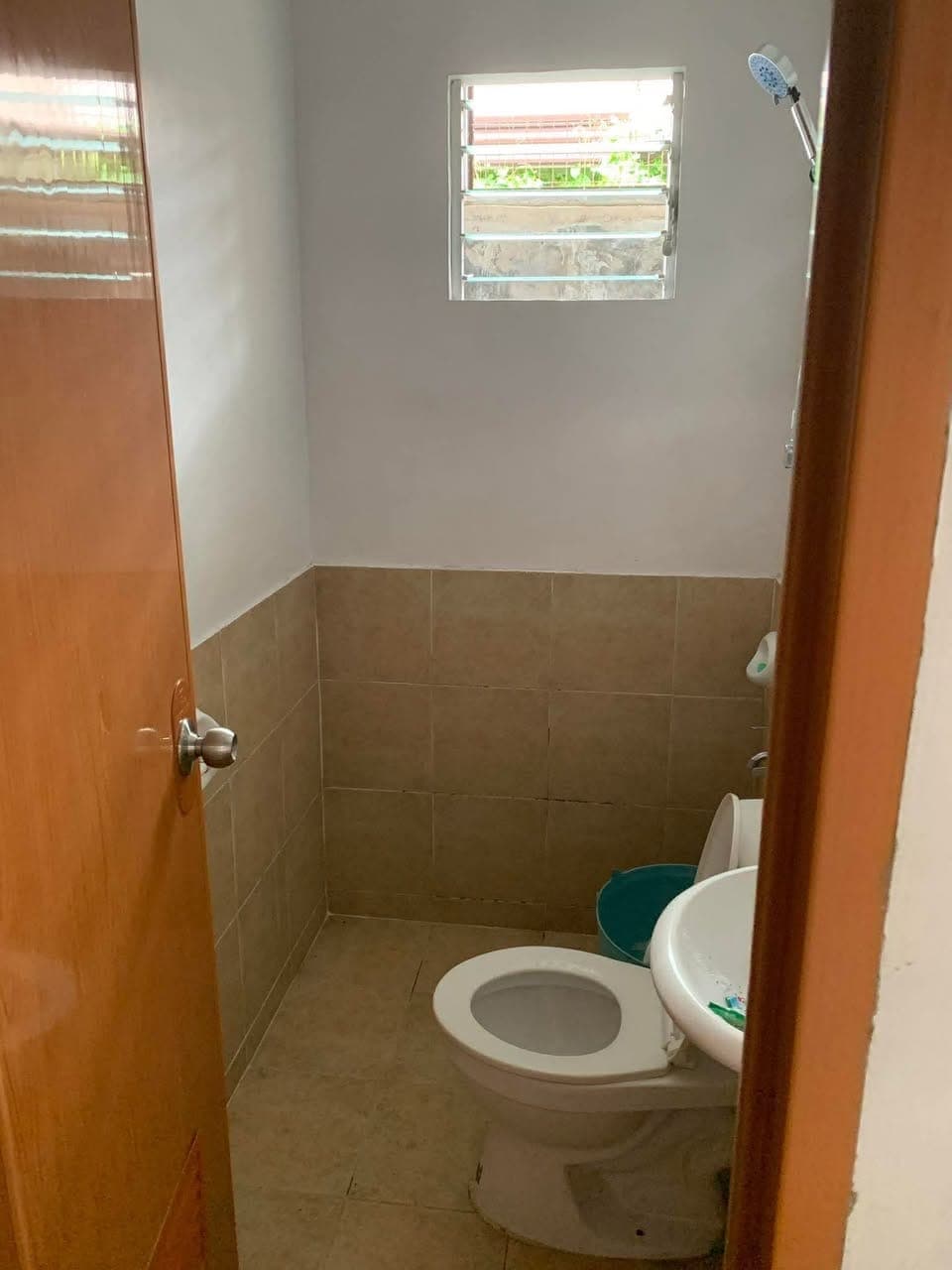 Bungalow House for rent - photo 5